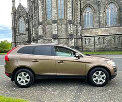 2009 VOLVO XC60 2.4DIESEL 
(AUTOMATIC) *NEW NCT 02/23*
LOW MILES — IRISH CAR - Image 8/10