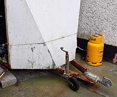Box trailer