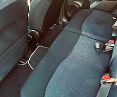 2010 Honda Fit 1.3 Petrol Automatic - Image 10/10