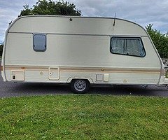 Avondale 4 Berth Touring Caravan - Image 9/10