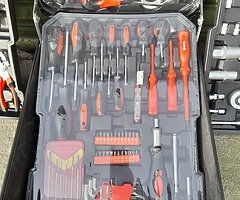 BRAND NEW 599PCS TOOL SUITCASE - Image 3/5