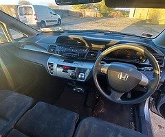 2006 Honda FR-V 1.7 vetec petrol - Image 8/10