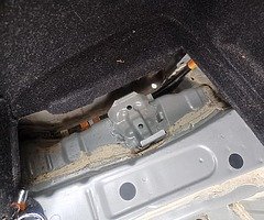 04 Lexus IS200 Sport Facelift - Image 7/10
