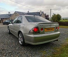 04 Lexus IS200 Sport Facelift - Image 10/10