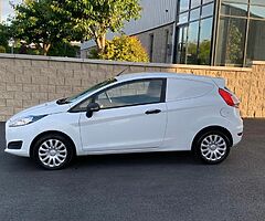 2013 Ford Fiesta Van *DOE*