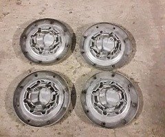 VW sport centre caps