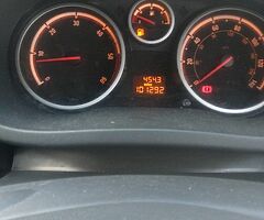 Manual Car for sale 131 - Image 8/9