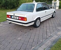 1989 BMW E30