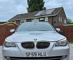 2009 BMW Series 5