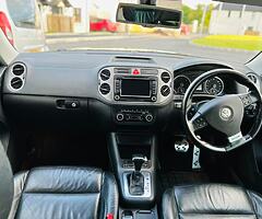 2010 Volkswagen Tiguan - Image 7/10