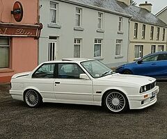 E30