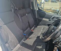 2009 Citroën Berlingo - Image 8/10