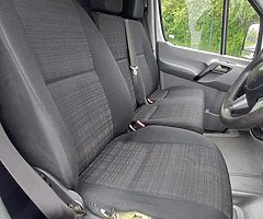 2017 Mercedes-Benz Sprinter - Image 7/9