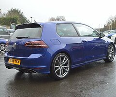 2017 Volkswagen Golf - Image 4/9