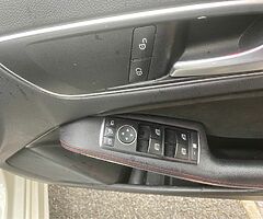 2016 Mercedes-Benz A-Class - Image 9/10