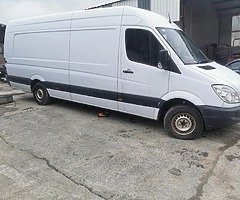 Mercedes sprinter