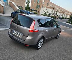 Renault Grand Scenic 7Seats Tomtom edition 1.5d Automatic - Image 4/10