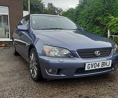 2004 Lexus IS 200