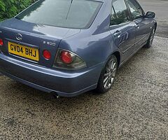 2004 Lexus IS 200