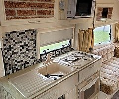 Avondale 4 Berth Touring Caravan - Image 6/10