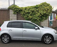 2010 Volkswagen Golf - Image 4/8
