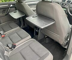2011 Volkswagen Touran - Image 6/10
