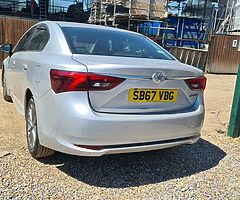 2017 Toyota AVENSIS BUSINESS PETROL AUTO - Image 4/10