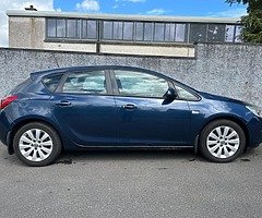 2010 Vauxhall/Opel Astra 1.7 CDTI - Image 7/9