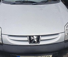 08 Partner 1.6 Doe to Dec 22   €1395