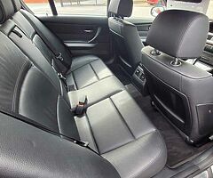 2011 BMW Series 3