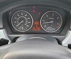 2011 BMW Series 3 - Image 6/10