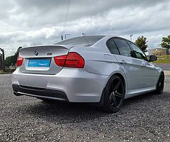 2011 BMW Series 3 - Image 7/10