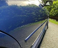 Lexus IS200 Sport - Image 4/8