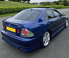 Lexus IS200 Sport - Image 8/8