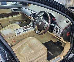 Jaguar XF 3.0