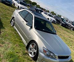 1999 Lexus IS 200
