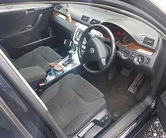 Passat 1.6fsi automatic - Image 3/6