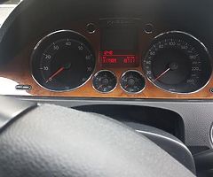 Passat 1.6fsi automatic - Image 4/6