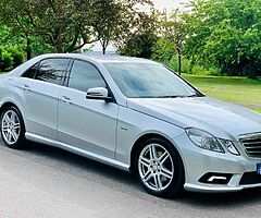 2010 Mercedes-Benz E-Class - Image 6/10