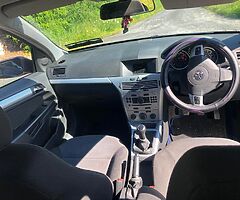 2009 Vauxhall Astra 1.7 diesel - Image 4/10