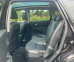 2014 NISSAN QASHQAI +2 SAT NAV 4 WHEEL DRIVE GLASS ROOF LEATHER 6 SPEED MANUAL - Image 7/10
