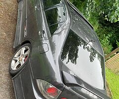 Lexus is200