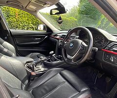 BMW 318D SE - Image 9/10
