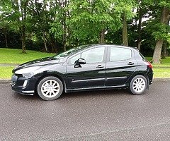09 Diesel 1.6 Peugeot - MANUAL GEARBOX - NEW NCT - €200 Tax.