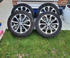 18” alloy wheels .. 3 new Tyres one bad tyre Nissan quashqai