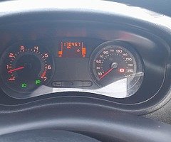 I am selling a Renault clio 1.1  petrol year 2008 the car is working well