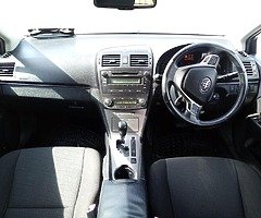 Toyota Avensis Automatic 09 - Image 3/6