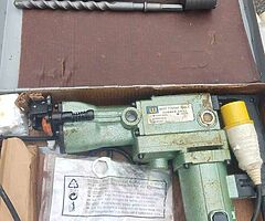 Hammer Drill whit drill bits