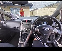 Toyota auris