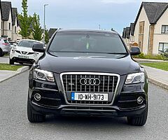 Audi Q5 2.0 diesel Quattro . Manual . S line - Image 4/10